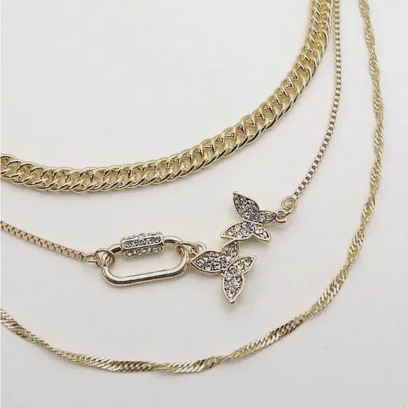 🌟Butterfly necklace🌟 - Picture 3 of 3